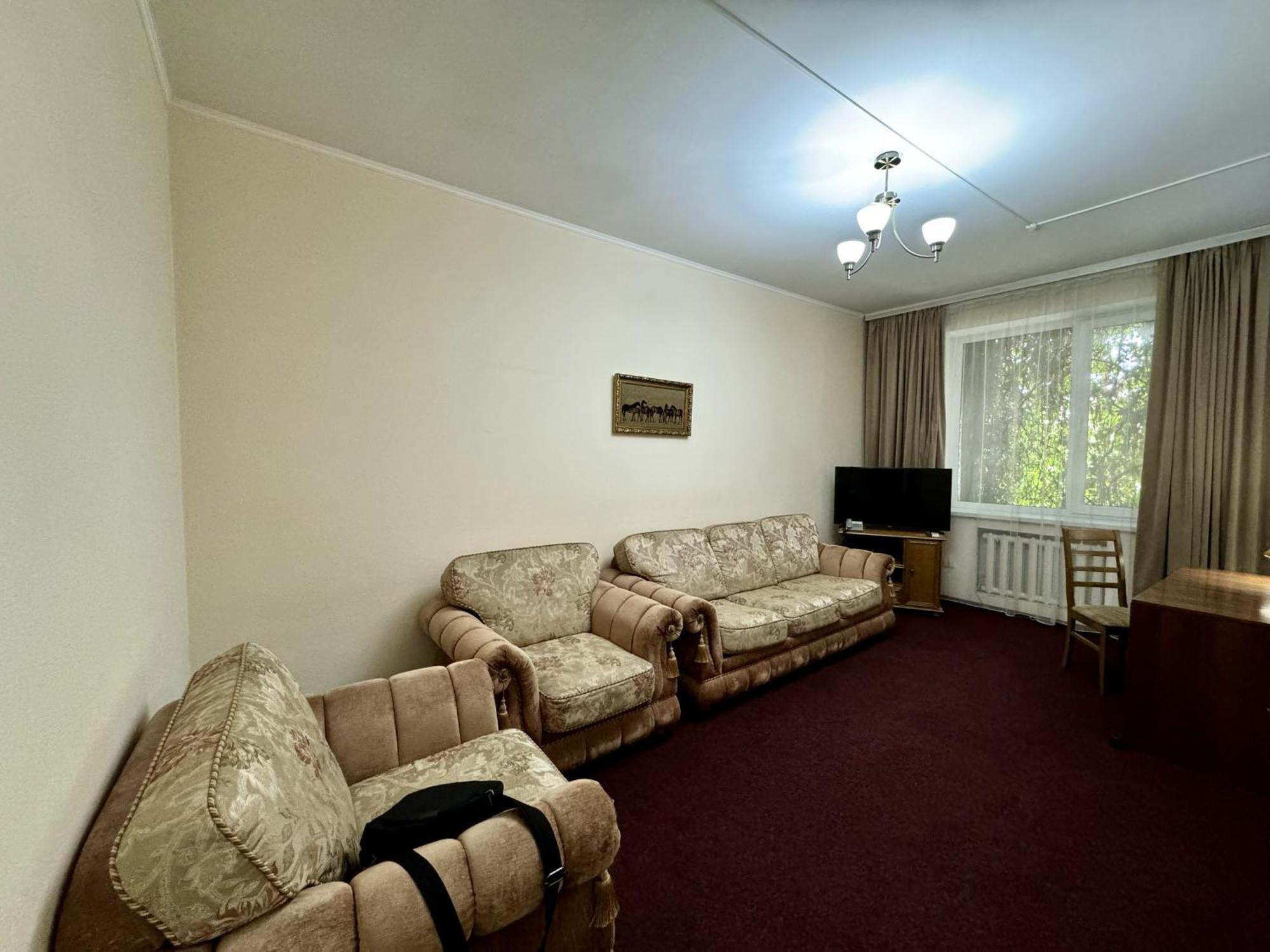 Hotel Zhambyl Taraz Luaran gambar