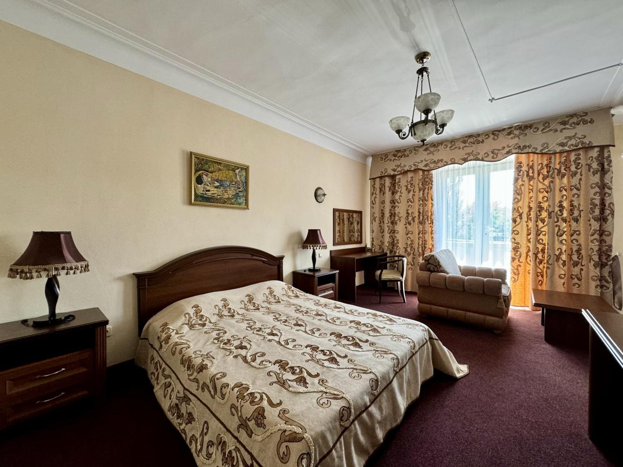 Hotel Zhambyl Taraz Luaran gambar