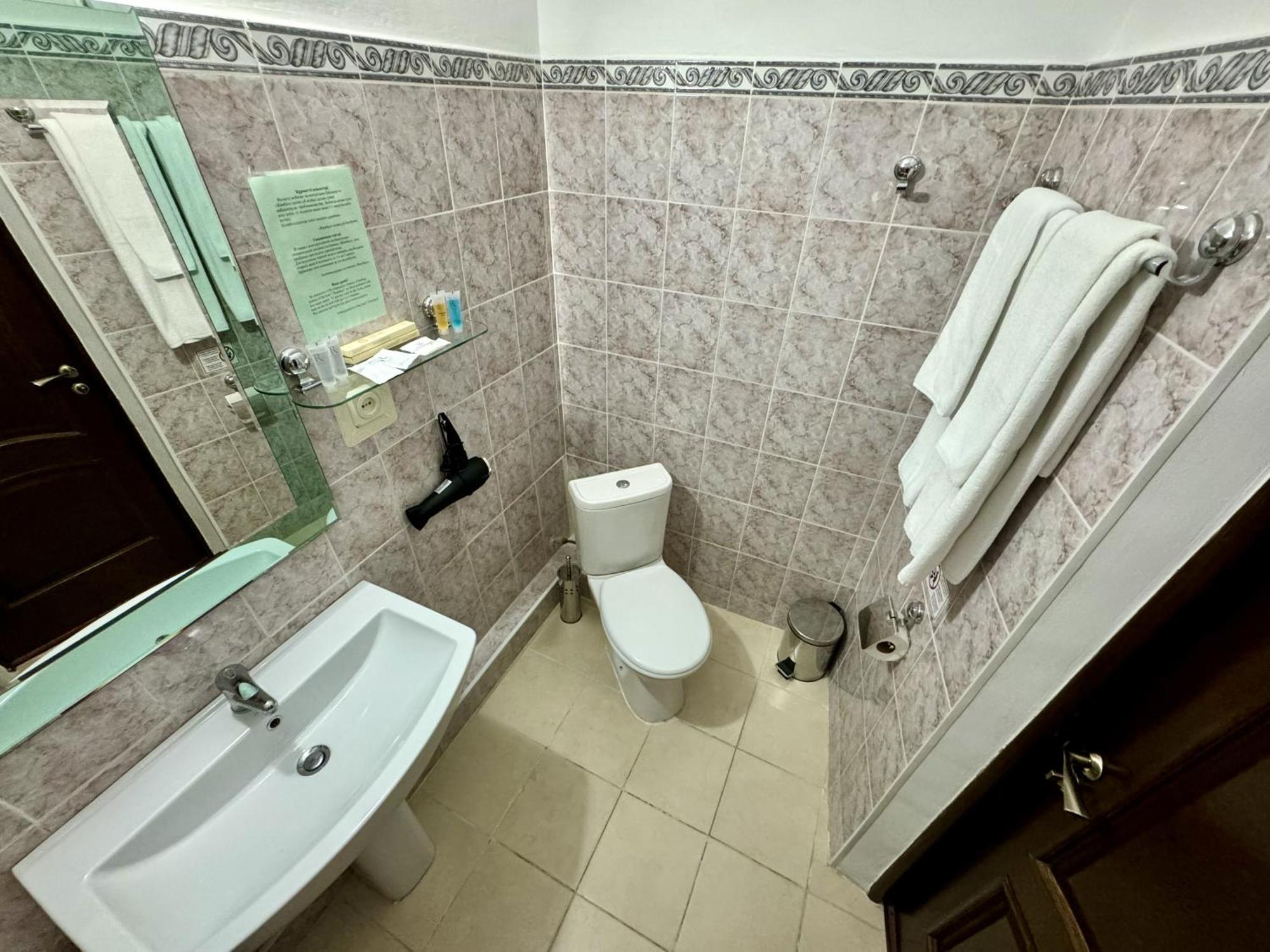 Hotel Zhambyl Taraz Luaran gambar