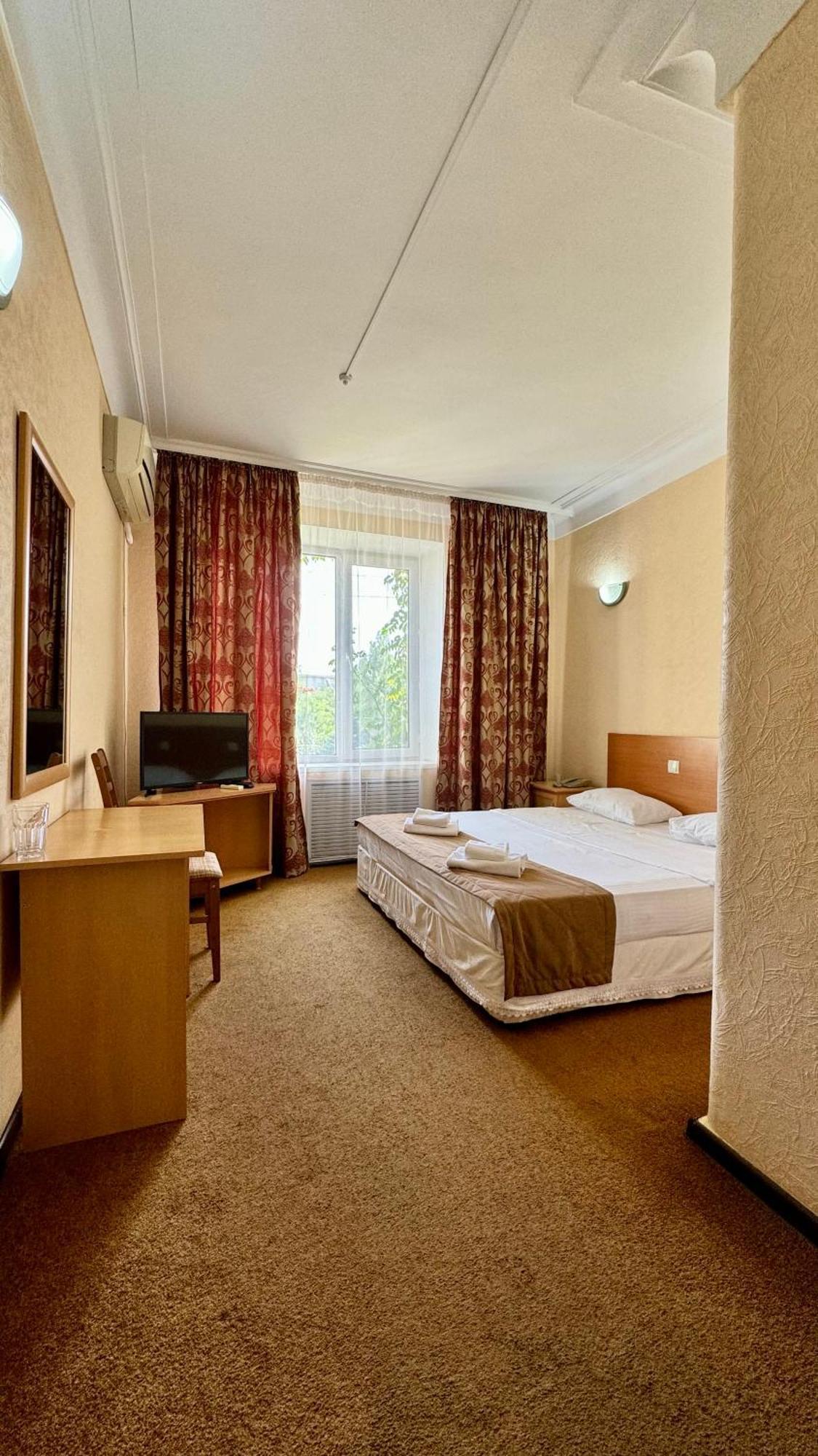 Hotel Zhambyl Taraz Luaran gambar