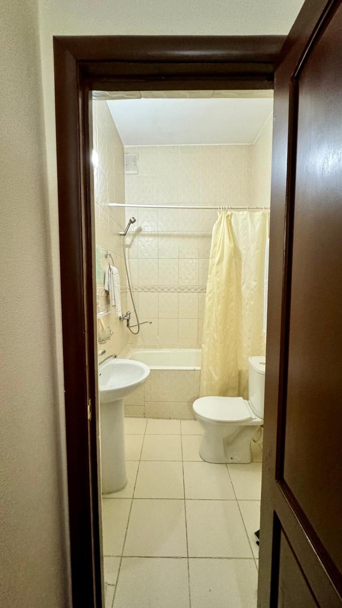 Hotel Zhambyl Taraz Luaran gambar